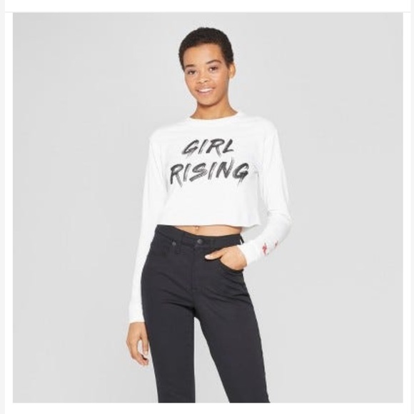 Long Sleeve Crop Top (M) - Picture 2 of 10